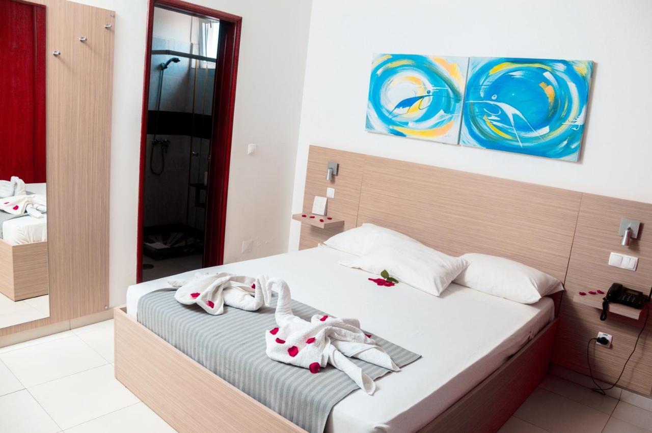 Hotel Cesaria Praia Exterior photo